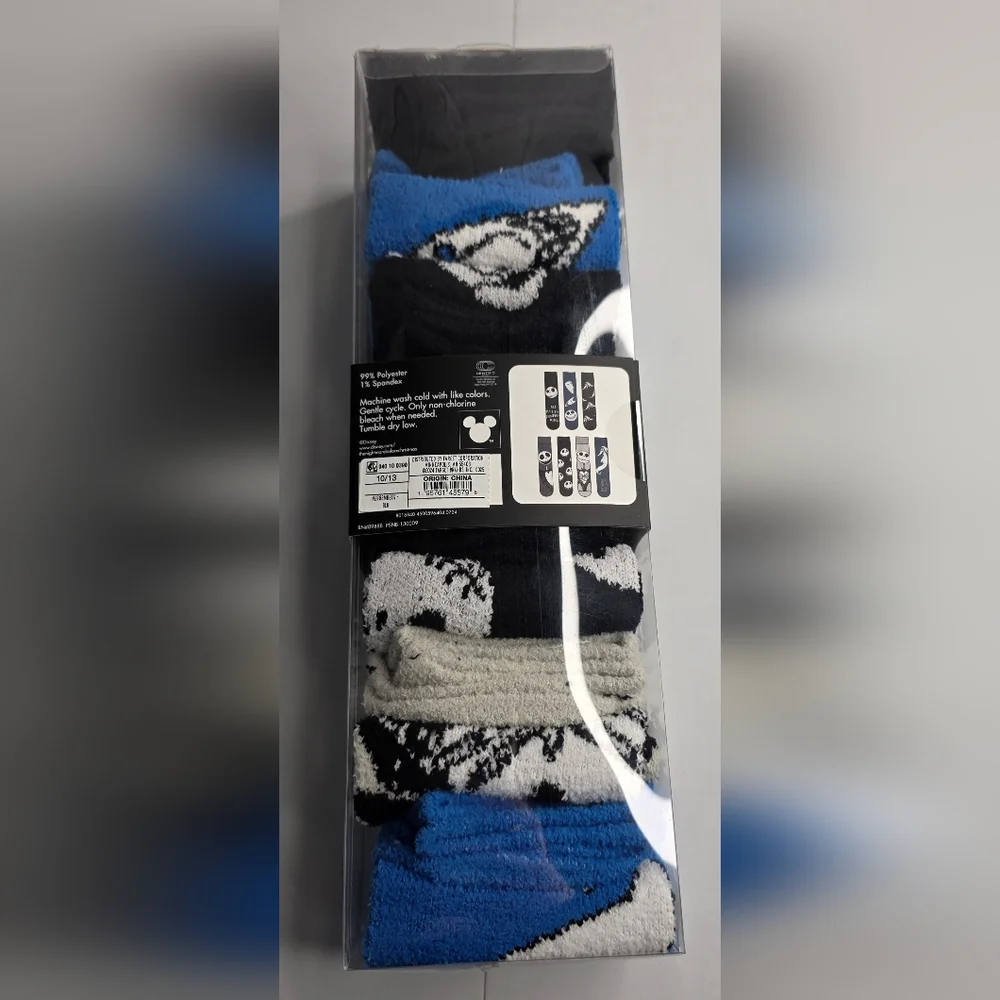The Nightmare Before Christmas 7 Days Of Cozy Socks Men's Size 6-12 NWT CH-BIN